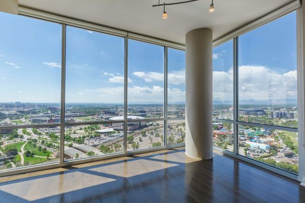 Apartments with Floor-to-Ceiling Windows for Rent in Denver CO