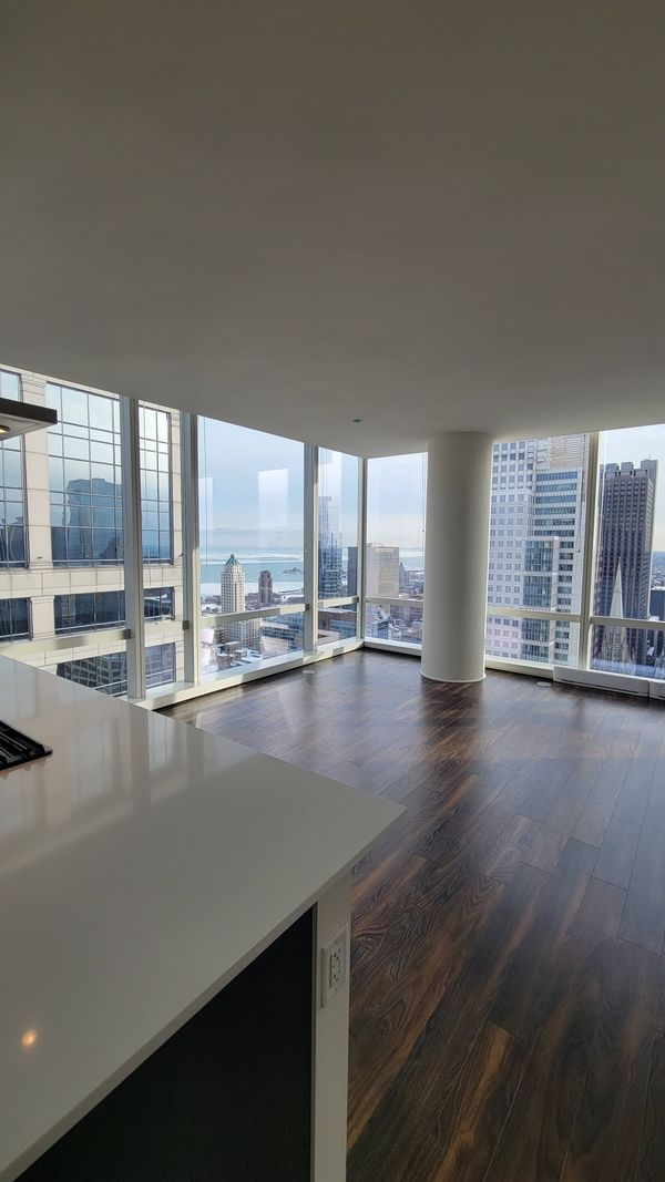Luxury Penthouses for Rent in River North