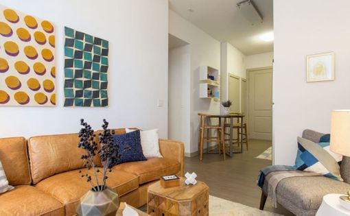 Azul Lakeshore apartments for rent at AptAmigo