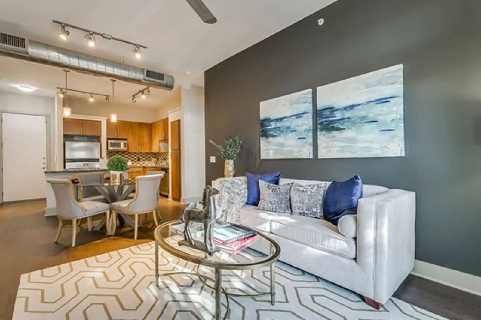 Trend Design District, Dallas | Reviews & Apartments for Rent